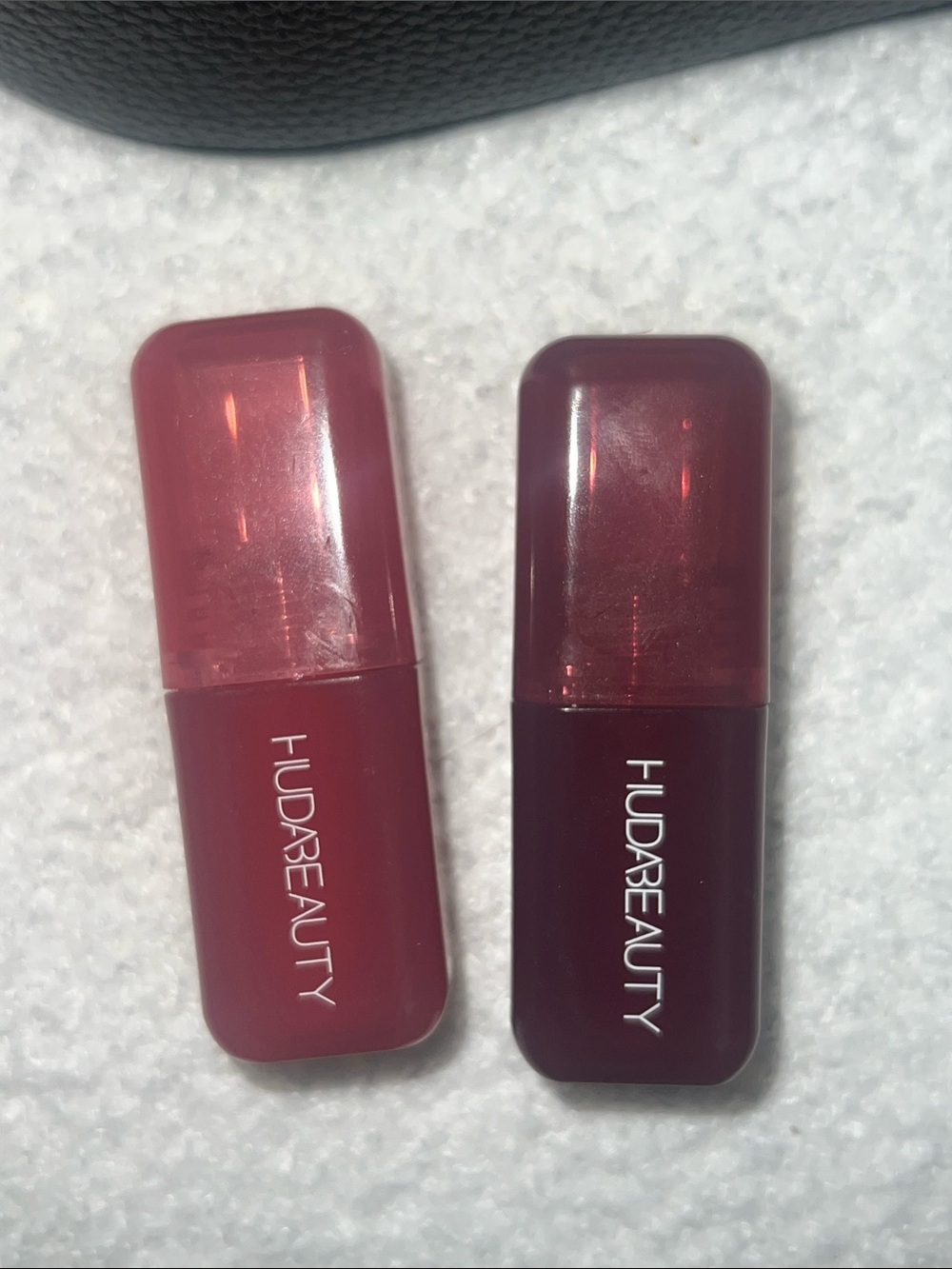 HUDA BEAUTY Blush Duo — strawberry cream, and black cherry full size